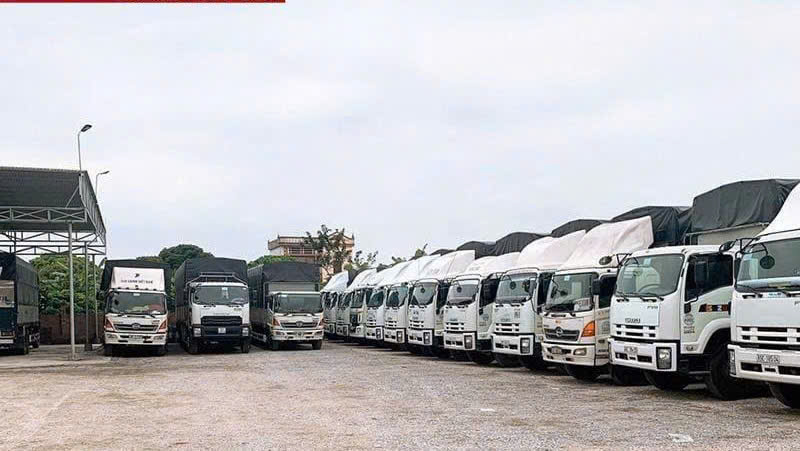 Dàn xe tải đông lạnh vận chuyển thực phẩm Tâm Bình